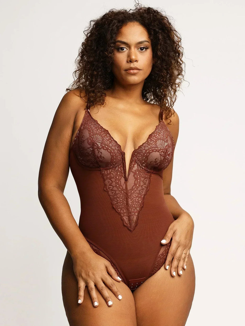 Noé-bodysuit met diepe V-hals